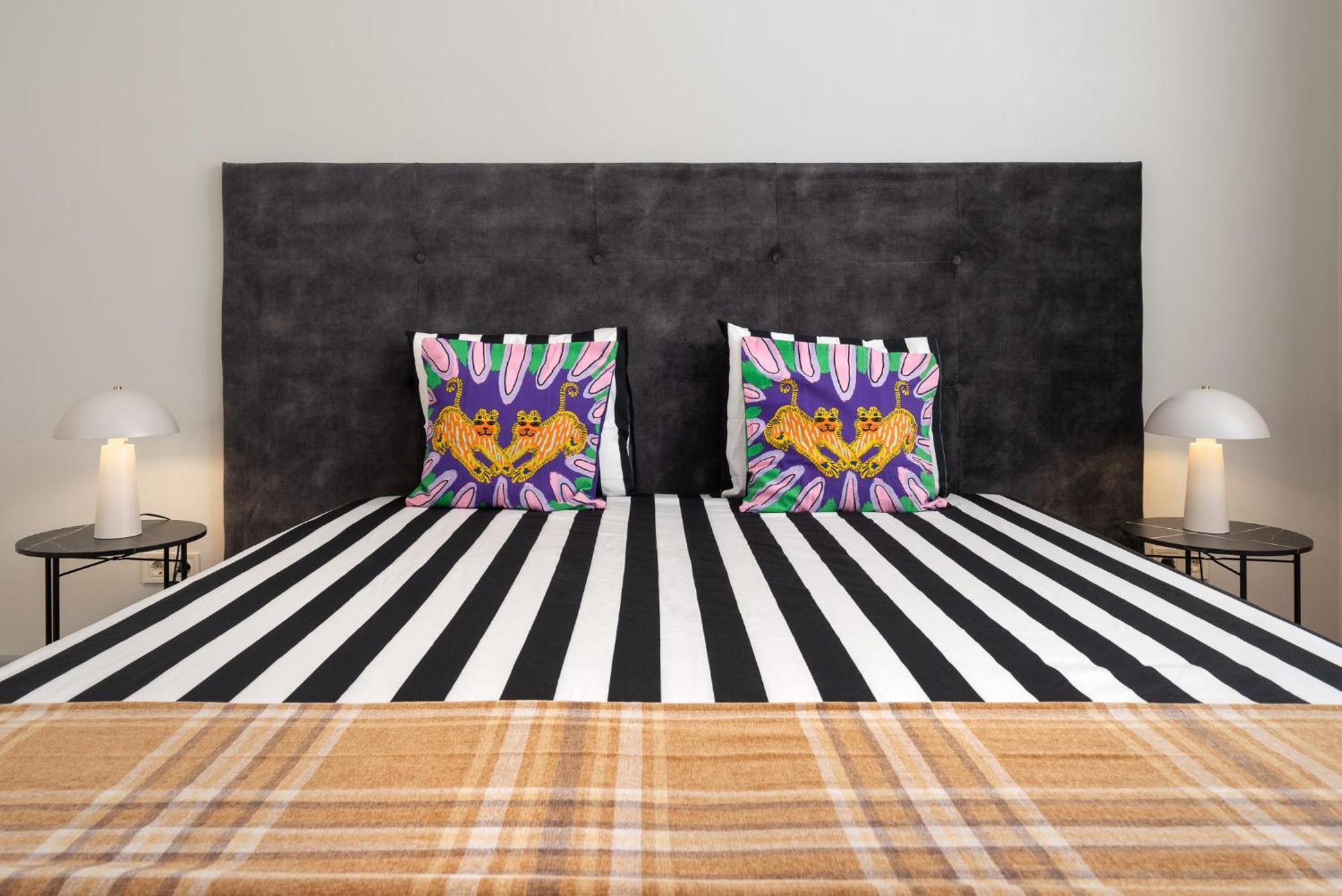 Bright & Sunny Stylish Apt With 2Bdr And 2Bth صوفيا المظهر الخارجي الصورة