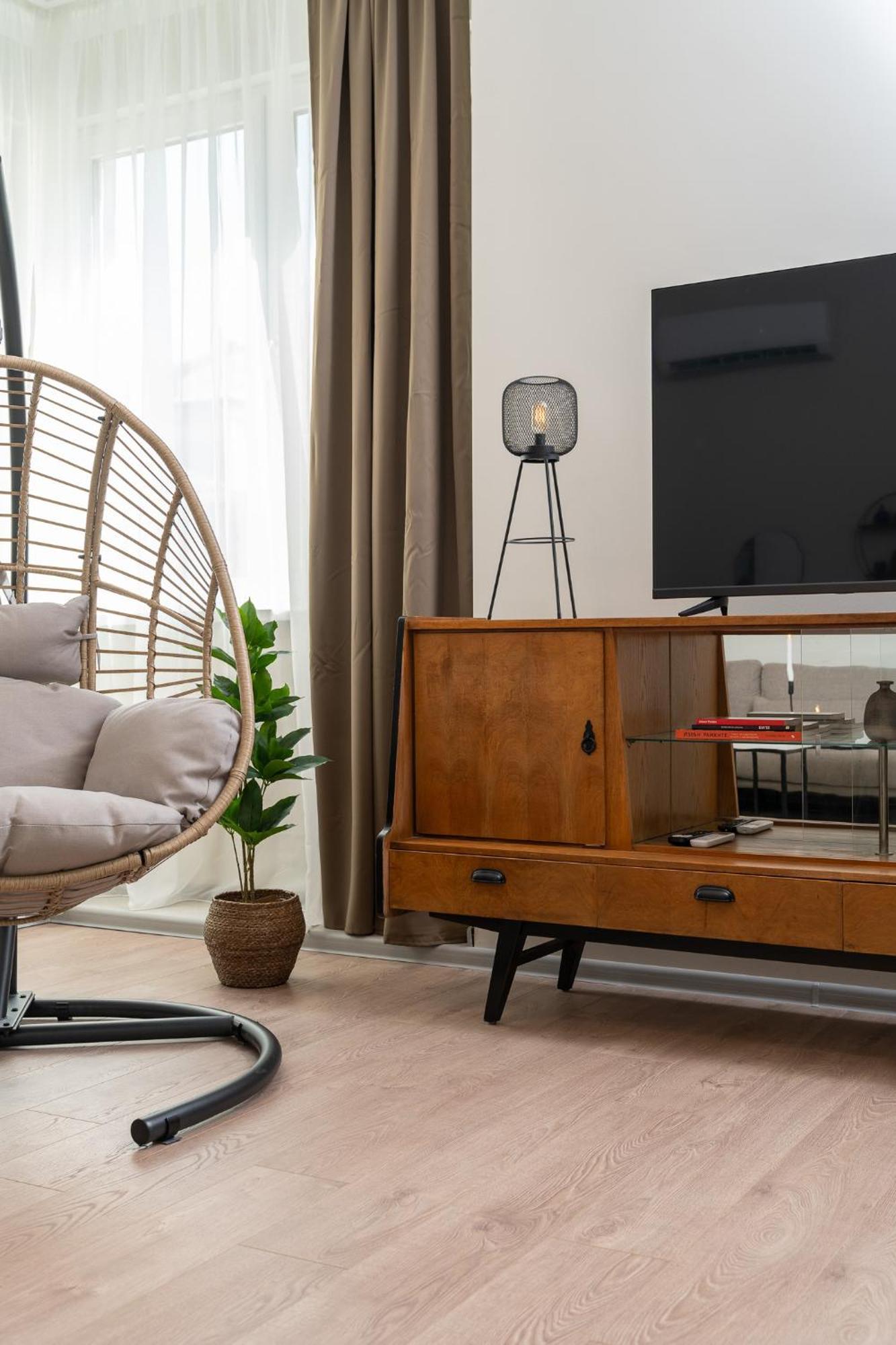 Bright & Sunny Stylish Apt With 2Bdr And 2Bth صوفيا المظهر الخارجي الصورة